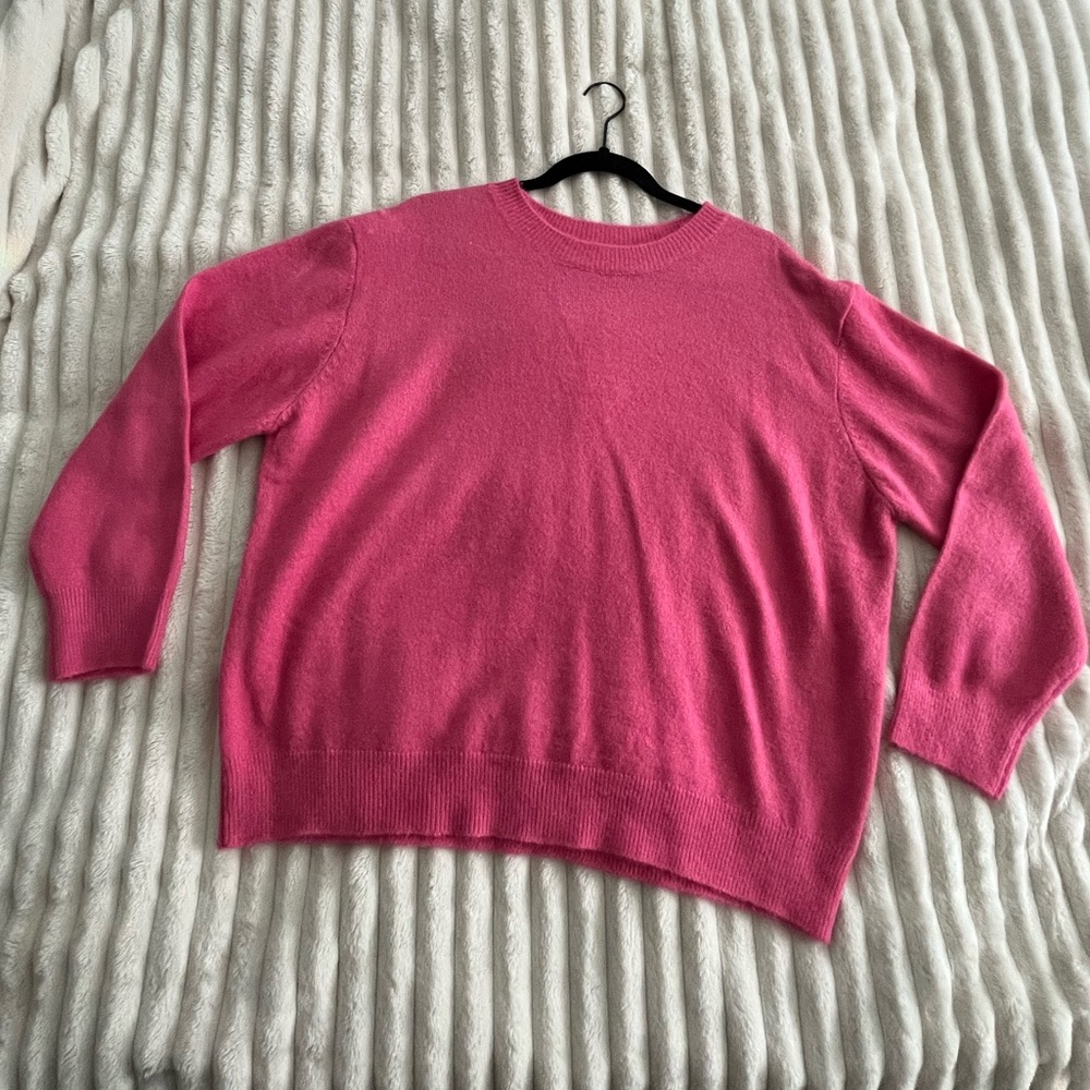 NEW Gilli Dana Crewneck Sweater • 0x